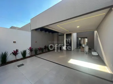 Casa com 3 Quartos para alugar, 104m² no Residencial Campos do Jordão, Anápolis