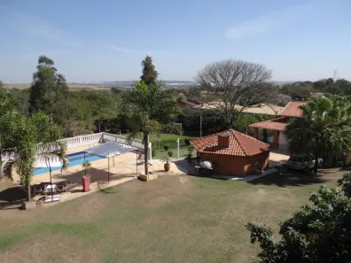 Fazenda/Sítio com 3 Quartos à venda, 193m² no Jardim dos Laranjais, Indaiatuba