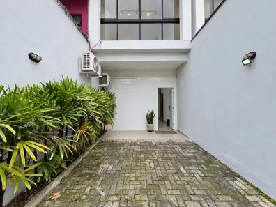 Sobrado com 3 Quartos para alugar, 130m² no Vila Gomes Cardim, São Paulo