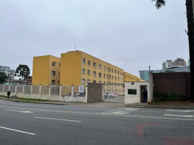 Apartamento com 3 Quartos para alugar, 54m² no Jardim Botânico, Curitiba