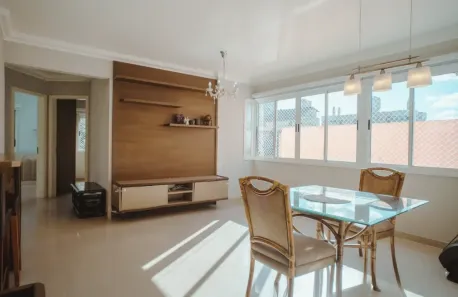 Apartamento com 2 Quartos à venda, 65m² no Auxiliadora, Porto Alegre