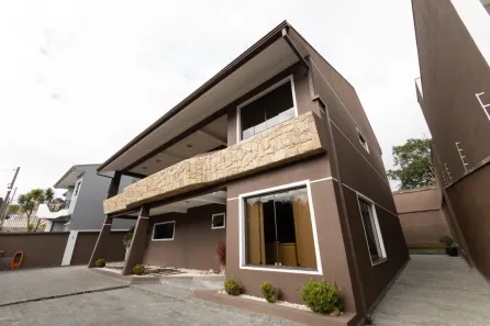 Casa com 3 Quartos à venda, 353m² no Silveira da Motta, São José dos Pinhais