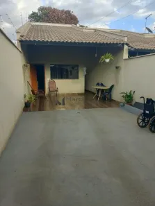Casa com 2 Quartos à venda, 85m² no Jardim Decolores, Trindade