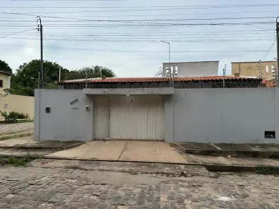 Casa com 3 Quartos para alugar, 150m² no Vale Quem Tem, Teresina