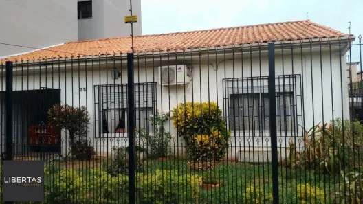 Casa com 2 Quartos à venda, 180m² no Jardim Botânico, Porto Alegre