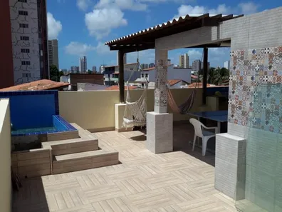 Sobrado com 5 Quartos à venda, 200m² no Benfica, Fortaleza