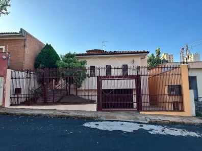 Casa com 3 Quartos à venda, 198m² no Centro, Araraquara