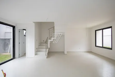 Sobrado com 3 Quartos à venda, 138m² no Santa Felicidade, Curitiba