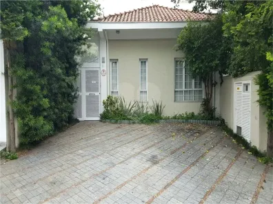 Imóvel Comercial com 4 Quartos à venda, 81m² no Jardim Europa, São Paulo