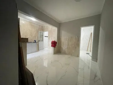Casa com 2 Quartos à venda, 102m² no Areia Branca, Santos