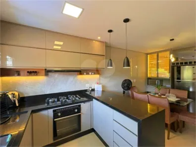 Sobrado com 3 Quartos à venda, 180m² no Parque São Domingos, São Paulo