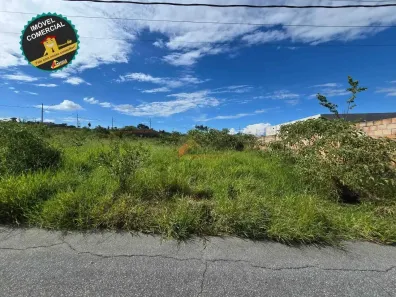 Lote/Terreno à venda, 300m² no Residencial Lagoa Park, Divinópolis