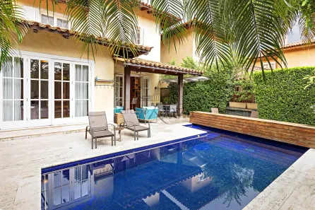 Casa de Condomínio com 4 Quartos à venda, 693m² no Jardim Luzitânia, São Paulo
