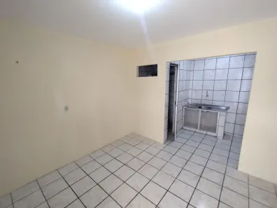 Kitnet com 1 Quarto para alugar, 23m² no Parquelândia, Fortaleza