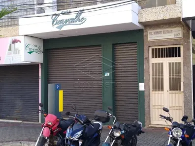 à venda, 350m² no Centro, Botucatu