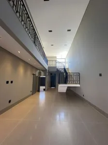 Casa com 4 Quartos à venda, 300m² no Parque das Laranjeiras, Uberaba