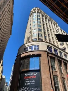 Sala Comercial para venda ou aluguel, 607m² no Centro Histórico, Porto Alegre