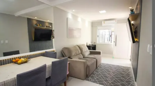 Casa com 2 Quartos à venda, 60m² no Hípica, Porto Alegre