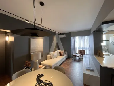 Apartamento com 1 Quarto para alugar, 56m² no América, Joinville