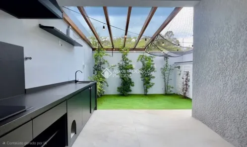 Sobrado com 3 Quartos à venda, 101m² no Igara, Canoas