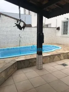 Casa com 3 Quartos à venda, 138m² no Estuário, Santos