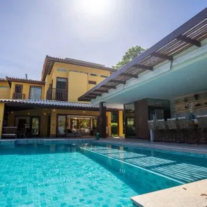 Casa de Condomínio com 6 Quartos à venda, 550m² no , Mata de São João