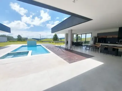 Casa de Condomínio com 3 Quartos à venda, 1500m² no , Paraibuna