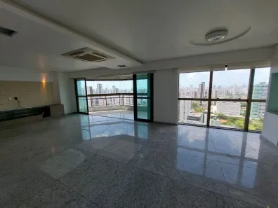 Apartamento com 4 Quartos à venda, 220m² no Jaqueira, Recife