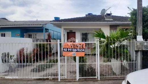 Casa com 2 Quartos à venda, 68m² no São João do Rio Vermelho, Florianópolis