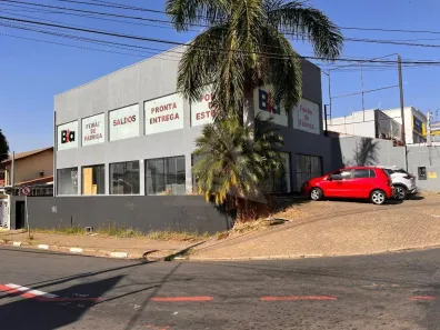 Prédio Comercial para venda ou aluguel, 361m² no Taquaral, Campinas