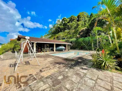 Casa com 3 Quartos à venda, 240m² no Panorama, Teresópolis