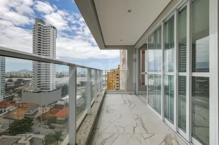 Apartamento com 3 Quartos à venda, 160m² no Centro, Itajaí