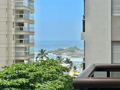 Apartamento com 2 Quartos à venda, 85m² no Pitangueiras, Guarujá