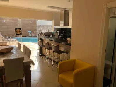 Casa de Condomínio com 4 Quartos à venda, 320m² no Vila Aviação, Bauru