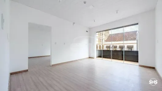 Sala Comercial para alugar, 131m² no Centro, Blumenau