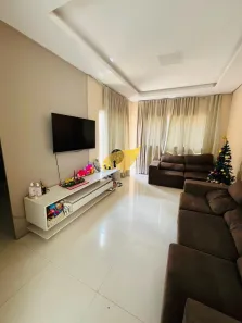 Casa com 3 Quartos à venda, 250m² no Jardim Califórnia, Cuiabá