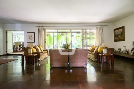 Casa com 5 Quartos à venda, 600m² no Jardim Guedala, São Paulo