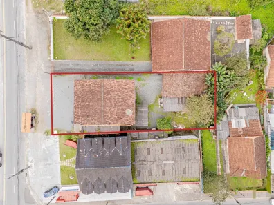 Lote/Terreno à venda, 665m² no Anita Garibaldi, Joinville