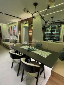 Apartamento com 2 Quartos à venda, 107m² no Canto, Florianópolis