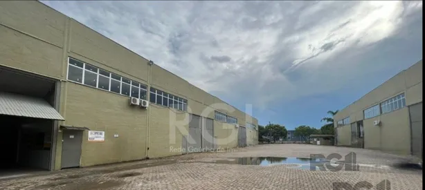 Galpão/Depósito/Armazém para alugar, 180m² no Sarandi, Porto Alegre