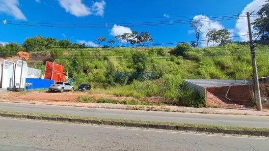 Lote/Terreno à venda, 557m² no Parque Guarani, Juiz de Fora