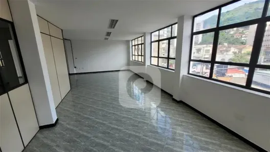 Ponto Comercial com 6 Quartos à venda, 700m² no Engenho Novo, Rio de Janeiro
