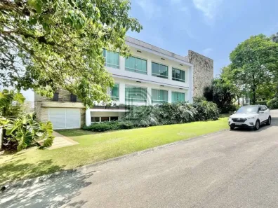 Casa de Condomínio com 6 Quartos à venda, 1200m² no Pousada dos Bandeirantes, Carapicuíba