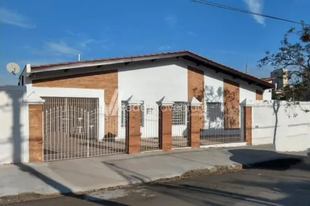 Casa com 3 Quartos à venda, 169m² no Vila Carminha, Campinas