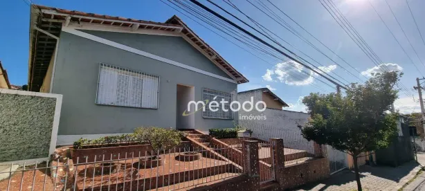 Casa com 3 Quartos à venda, 206m² no Centro, Guararema