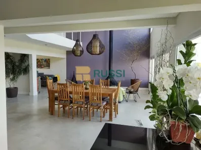 Sobrado com 3 Quartos à venda, 365m² no Jardim Nova Esperança, Jacareí