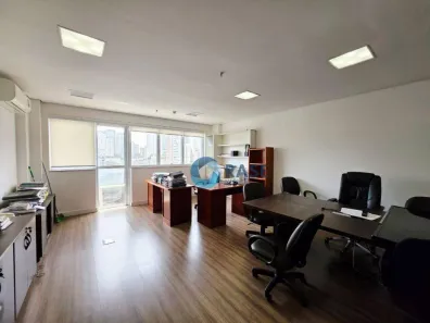 Sala Comercial para alugar, 42m² no Vila Andrade, São Paulo