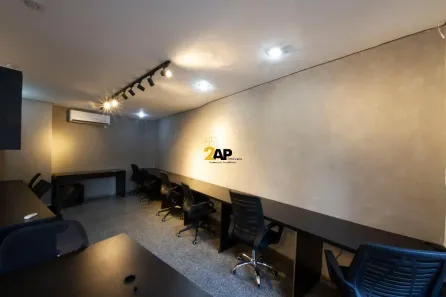 Sala Comercial para alugar, 30m² no Jardim das Acácias, São Paulo