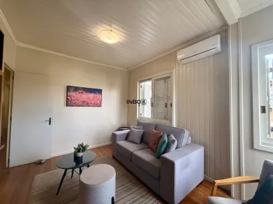 Casa com 3 Quartos para alugar, 120m² no Centro, Bento Gonçalves