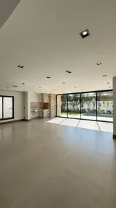 Casa com 4 Quartos à venda, 376m² no Jardim Itália, Cuiabá